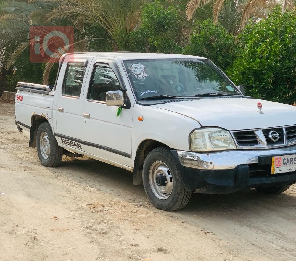 نيسان بيك اب